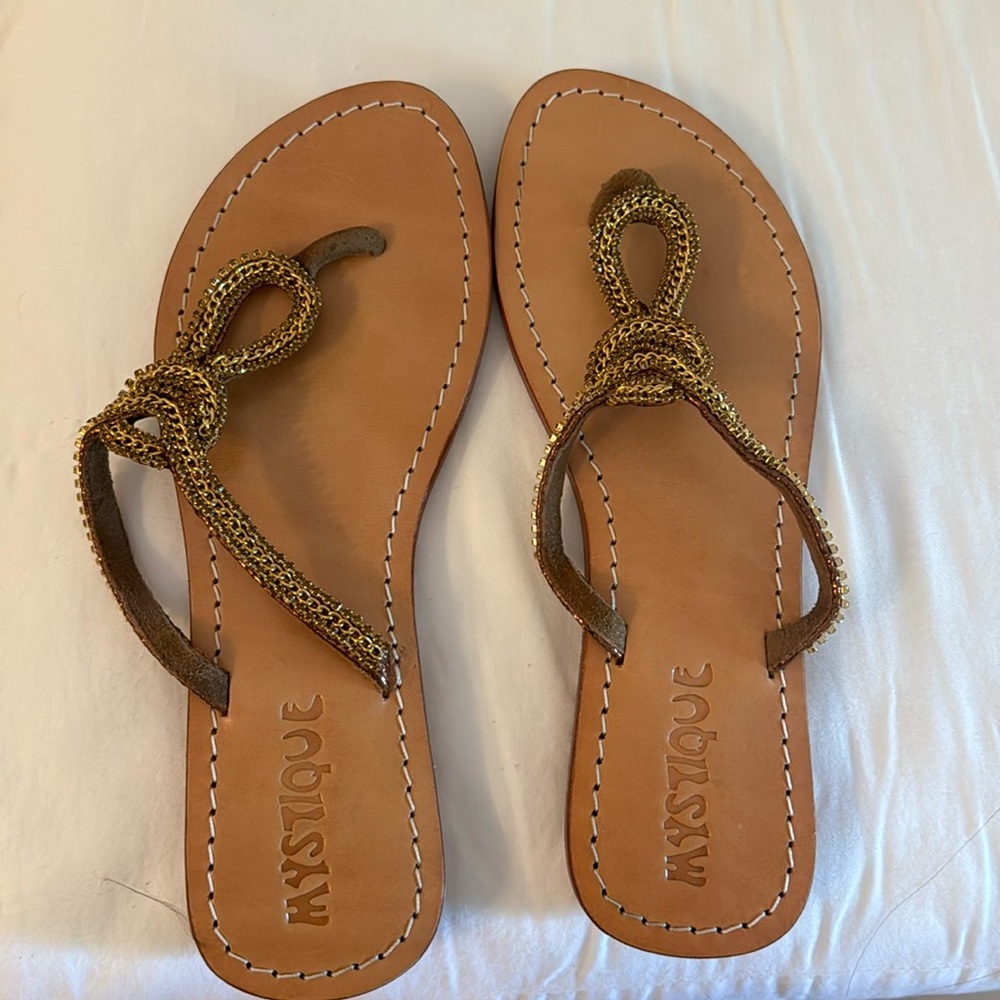 Mystique flat sandals